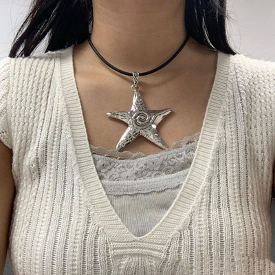 THE STAR PENDANT